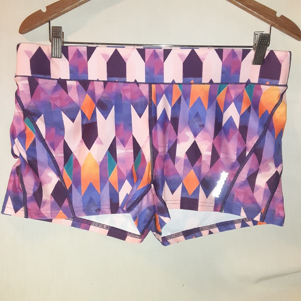 REEBOK Shorts Women Size XL Active Workout Running